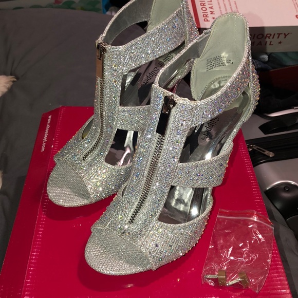 silver slipper Shoes - Silver sparkly heels
